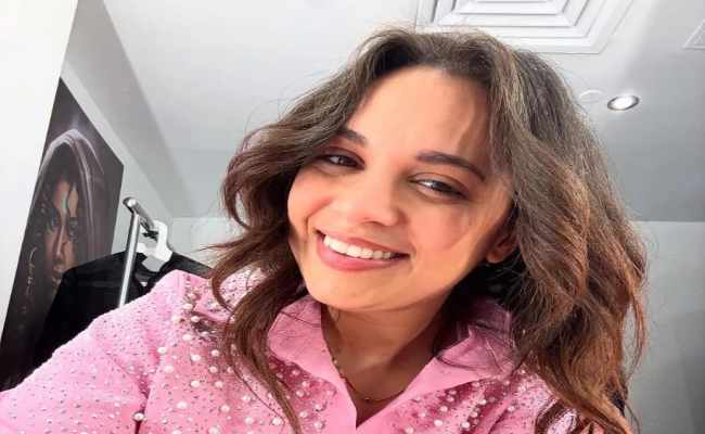 رحمة أحمد: العمل مع محمد هنيدي حلم تحقق وتخوفت من المشاركة في الكبير أوي