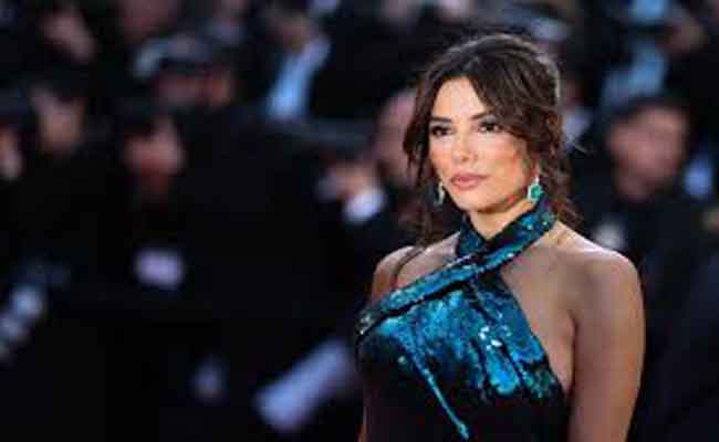 صيحات مكياج وتسريحات شعر إيفا لونغوريا بين البساطة الكلاسيكية واللمسات العصرية