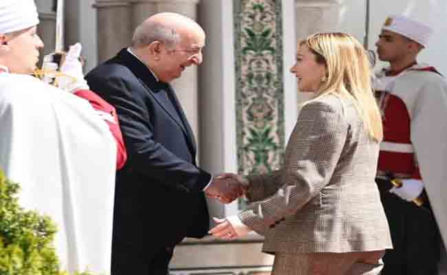 تبون يؤكد الاتفاق على تسريع إنشاء الغرفة التجارية الجزائرية – الإيطالية