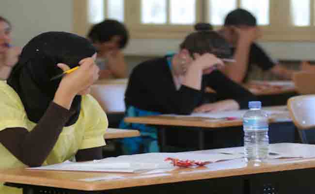 التحذير من تداول منشورات مزيفة تتعلق بالامتحانات الرسمية