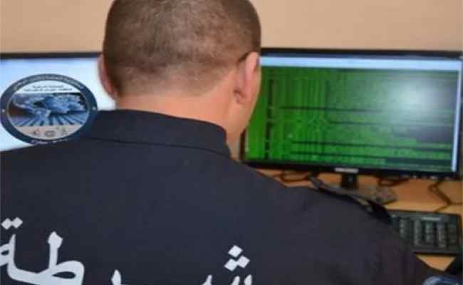 تفكيك شبكة إجرامية تحترف النصب عبر مواقع التواصل الاجتماعي بغليزان