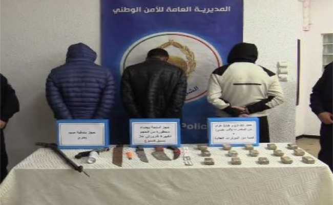 تفكيك شبكة إجرامية تحترف ترويج المخدرات بعنابة