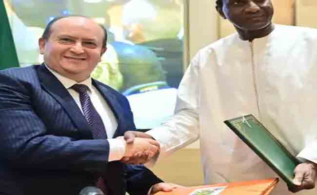 توقيع أزيد من 20 اتفاقية بين الجزائر والنيجر