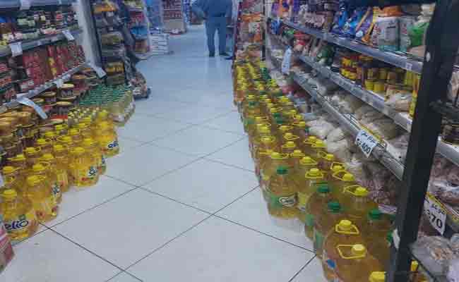 وزارة التجارة تؤكد تسجيل التزام قياسي للتجار بنظام المداومة أول أيام العيد