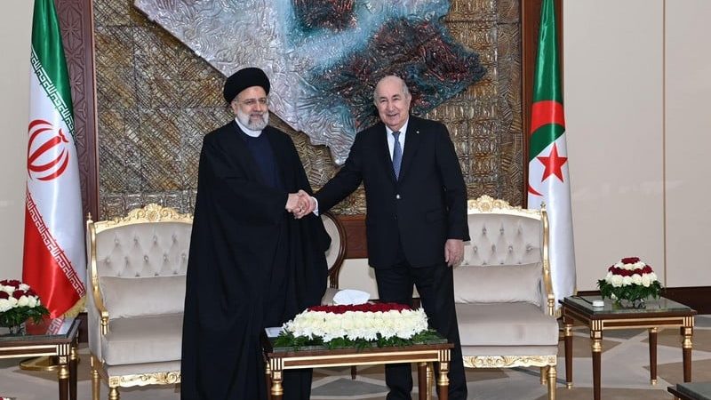 سكوب /بأمر من الجنرالات خطب الجمعة بالجزائر تمدح اعتداء إيران على دول الخليج تحت ذريعة نصرة غزة