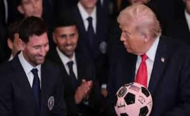 ميسي يقدم هدية لدونالد ترامب…