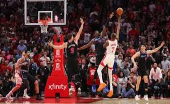 NBA…سيلتيكس ينهي مسلسل انتصارات ثاندر الطويل في دوري السلة الأمريكي