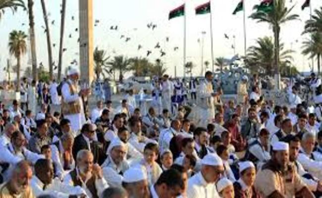 “الذوقة”…أجواء التكافل الاجتماعي تضيء ليالي رمضان ليبيا