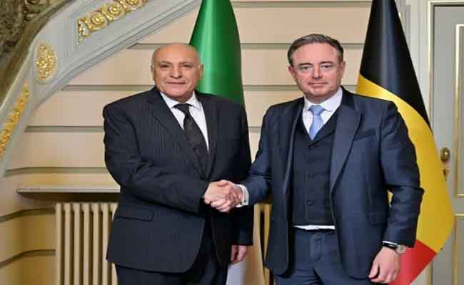 عطاف يتباحث مع رئيس الوزراء البلجيكي توطيد الشراكة الاقتصادية