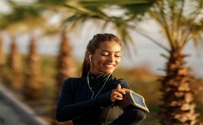 أسرار ممارسة التمارين الرياضية في الصباح الباكر في تحسين المزاج والإنتاجية