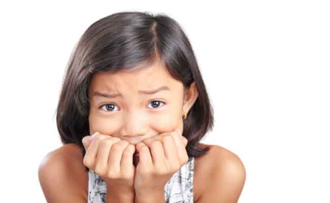 ما هي مخاوف طفلكِ منذ الولادة حتى سن 10 سنوات؟