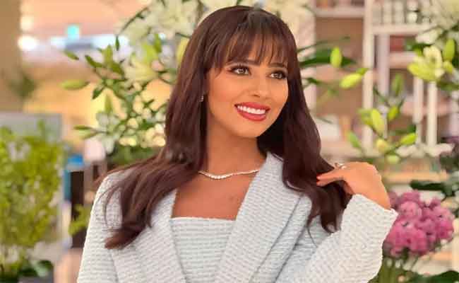 رنا سماحة تحتفل بيوم ميلادها بقالب حلوى تحمل صورتها والنجوم يهنئونها برسائل محبة