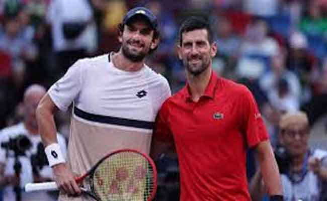 نوفاك ديوكوفيتش يواصل الانسحاب