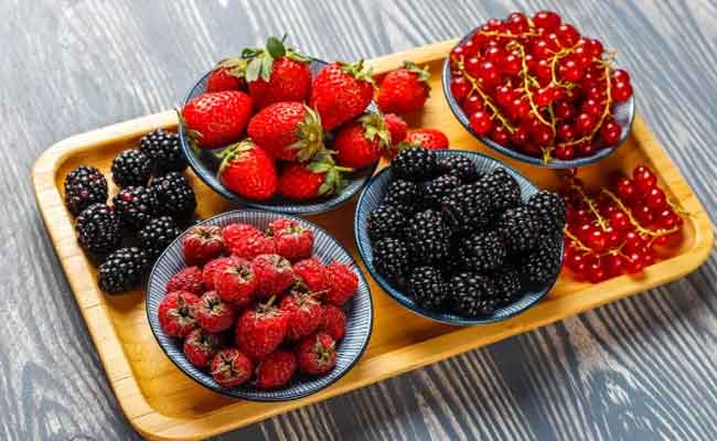 5 أطعمة ترفع كفاءة دماغكِ وتحسّن ذاكرتكِ وتقوّي التركيز…