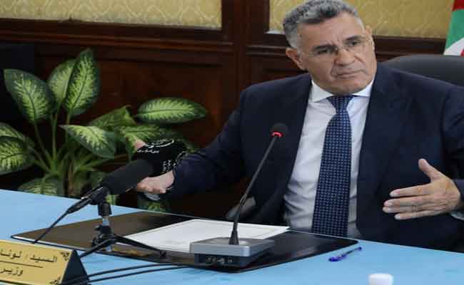 عيد الأضحى وموسم الاصطياف محور أول اجتماع لوزير الري الجديد