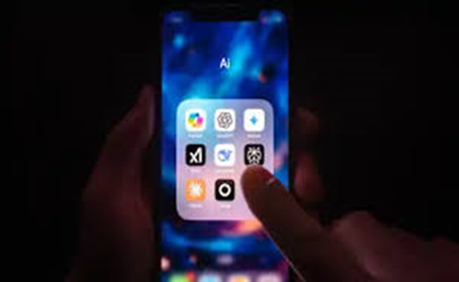 بنك “جي بي مورغان” الأمريكي يقيم ثروة منصة “شات جي بي تي”