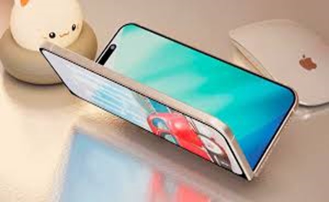 هاتف iPhone 18 Fold بتصميم خيالي…