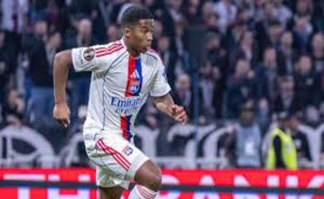 بعد فترة مظلمة…إندريك يتألق مجددا مع ليون