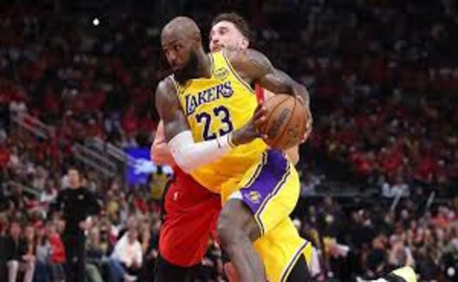 NBA…ليكرز يهزم روكتس ويتقدم “3-0” في سلسلة الأدوار الإقصائية
