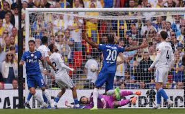 تشيلسي يتخطى عقبة ليدز ليواجه مانشستر سيتي بنهائي كأس الاتحاد الإنجليزي…