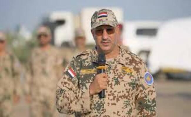 طارق صالح: معركة خلاص اليمنيين من ميليشيا الحوثي “باتت قريبة”