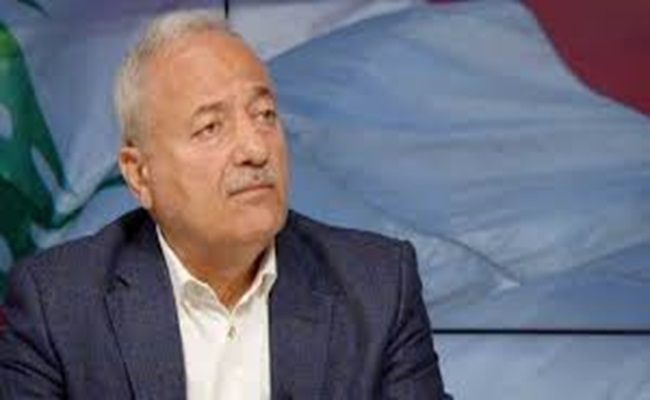 سلاح حزب الله يعجل بانهيار لبنان