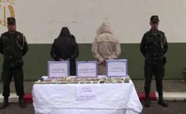 قسنطينة: توقيف امرأتين متورطتين في النصب والاحتيال عبر السحر والشعوذة