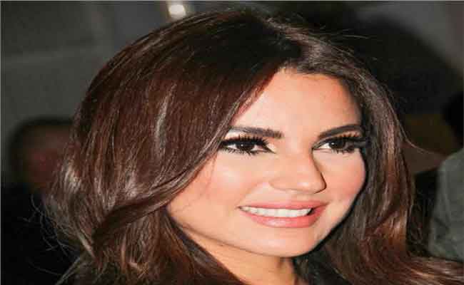 درة تحصد جائزة أفضل ممثلة دراما عن دورها في علي كلاي في الدورة الأولى من Trend Awards…