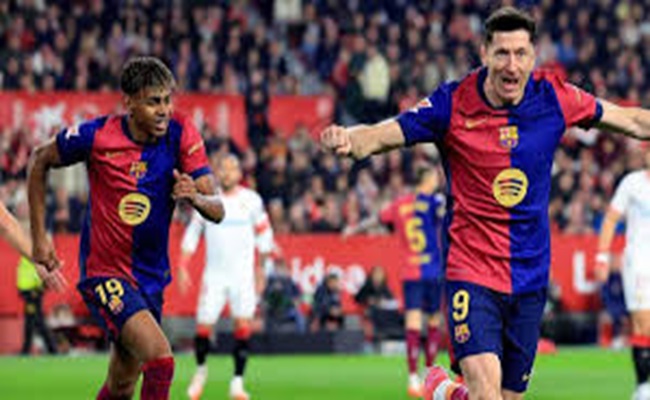 هل يرحل مهاجم برشلونة إلى السعودية…