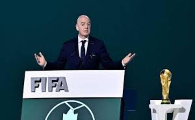إنفانتينو: إيران ستشارك في كأس العالم وستلعب في أمريكا