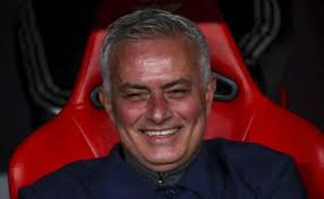 أول ردٍ “رسمي” من مورينيو على مفاوضات ريال مدريد…