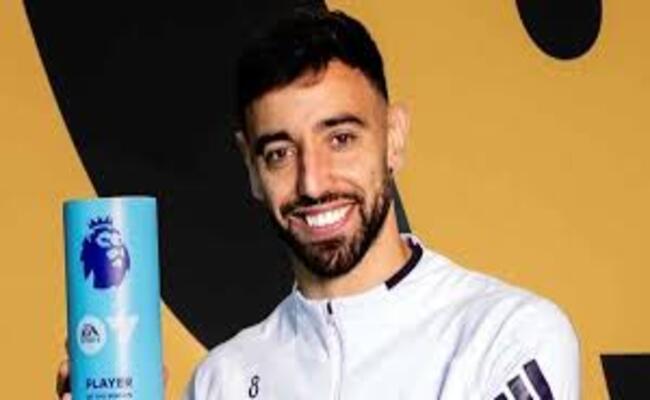 برونو فيرنانديز يتوج رسميا بجائزة “أفضل لاعب في الموسم” بالدوري الإنجليزي…