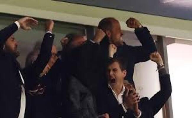 الأمير ويليام يرقص احتفالًا بتأهل أستون فيلا لنهائي الدوري الأوروبي
