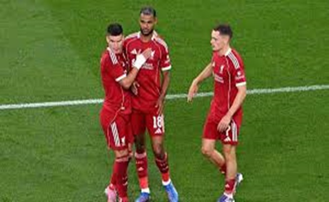 مدافع ليفربول الفريق سيفتقد خدمات محمد صلاح…