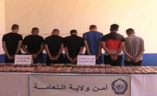 الإطاحة بشبكة إجرامية متلبسة بـ66 ألف قرص مهلوس بالنعامة