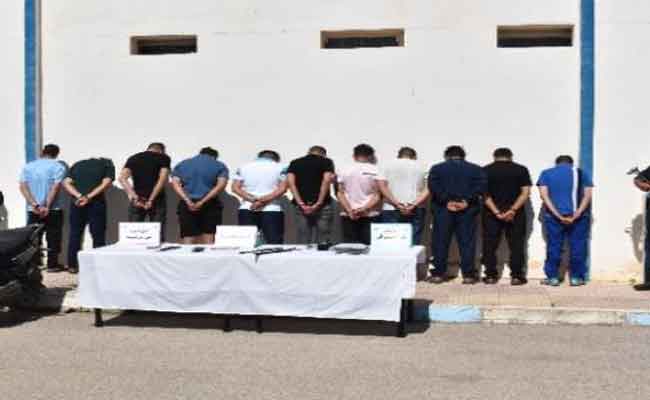 الإطاحة بـ11 متورط في قتل شاب بعين كرشة
