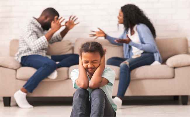 لماذا يتوتر المراهقون؟…9 أسباب خفية وطرق ذكية للحل