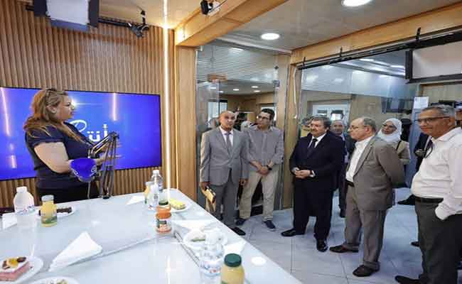 بوعمامة يزور دار الصحافة بالعاصمة ويستمع لانشغالات الصحفيين والعمال…