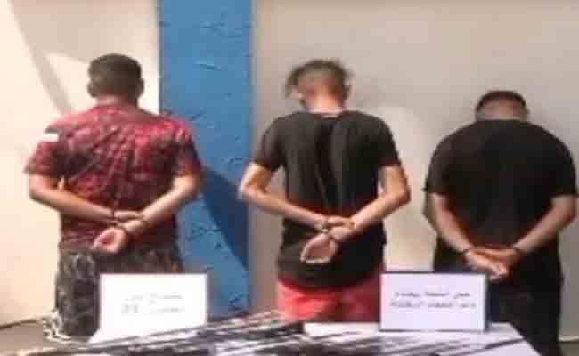 فيديو متداول يطيح بالمعتدين على شخص وسرقة دراجته النارية بوهران