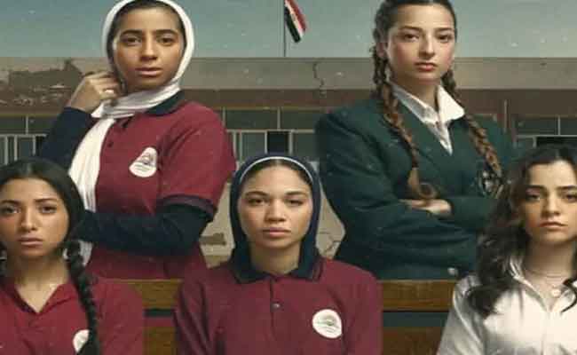 بعد تصدُّر “أندر إيدج- تحت السن” للترند: أبرز المسلسلات العربية التي دارت أحداثها داخل المدارس