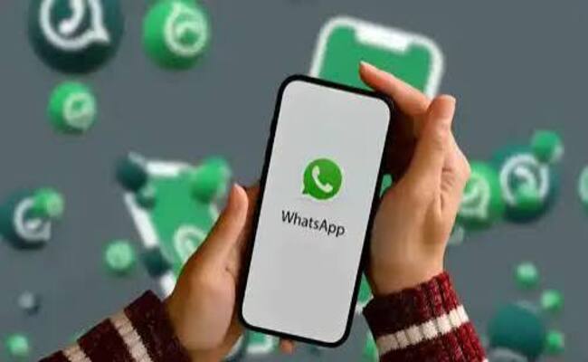 بتصميم أقرب إلى  iMessage….واتساب يختبر فقاعات رسائل جديدة على آيفون