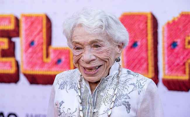 وفاة الممثلة الأمريكية باني ليفين عن عمر يناهز 97 عاماً