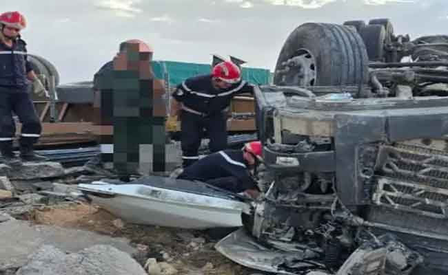 انقلاب شاحنة يخلف مصرع أربعيني بالجلفة
