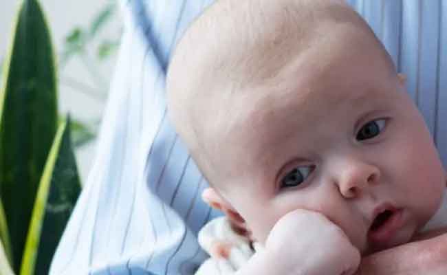 صور لا ينبغي أن تفوتك في الأيام الأولى للمولود…لحظات صغيرة لا تُنسى