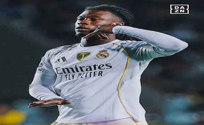 كامافينجا يرفض الانتقال إلى مانشستر يونايتد…