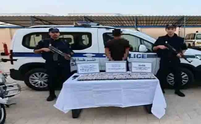 توقيف شخص متلبسا بأكثر من 3400 كبسولة بريغابالين بغرداية