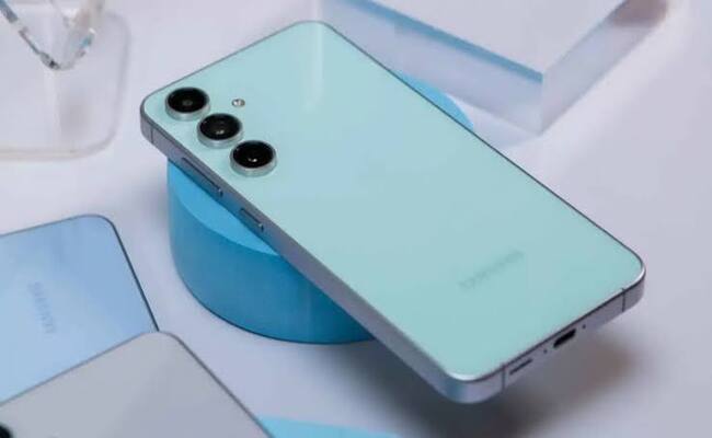 بـ700 دولار…سامسونغ تطرح هاتف Galaxy S26 FE