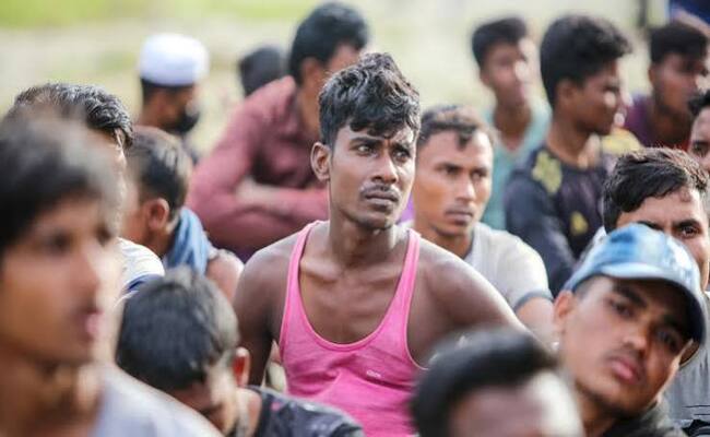 ماليزيا تعلن موافقة بورما على استعادة 5 آلاف لاجئ من الروهينغا