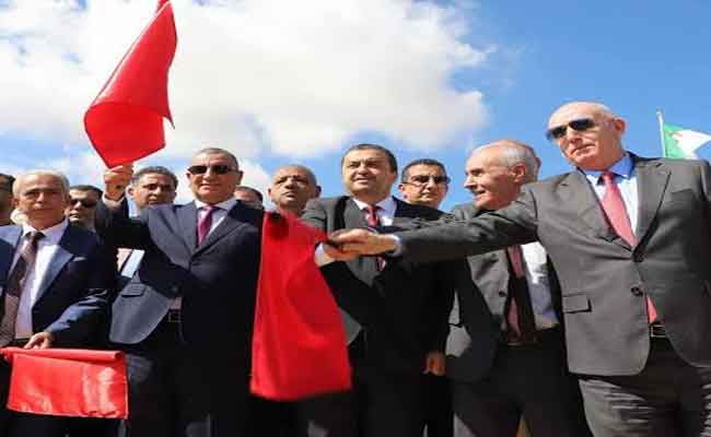 إشراف عرقاب على وضع حجر الأساس لإنجاز مركب التحويل الكيميائي للفوسفات بوادي الكبريت