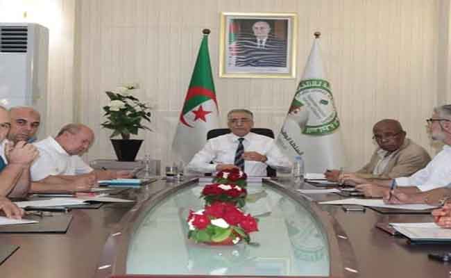 عروس يترأس اجتماعا تحضيريا للانتخابات المحلية